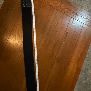 Women’s Black Stretch Belt - 18/20 - Like New